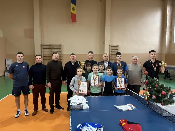 Рабочий предновогодний визит в детскую спортивную школу мун. Унгень